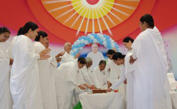 मुळशीतील ब्रम्हाकुमारी केंद्रात 2 हजार भक्तांचा साक्षीने रंगला आध्यात्मिक दिवाळी मेळावा