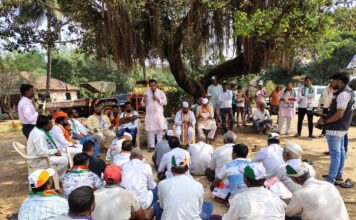 तुम्हीच उमेदवार आहाता हे लक्षात ठेवून मतदान करा : शंकर मांडेकर