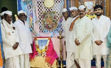 लवळे गावात गायनाचार्य मारुतीबुवा दोंदेकर यांचे भजन गायनाने पुण्यस्मरण