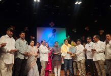 देशभक्तीपर गीतांनी रंगला ‘ऐ मेरे वतन के लोगो’ कार्यक्रम; पत्रकार असोसिएशनतर्फे स्वातंत्र्यदिनाला संगीतमय मानवंदना